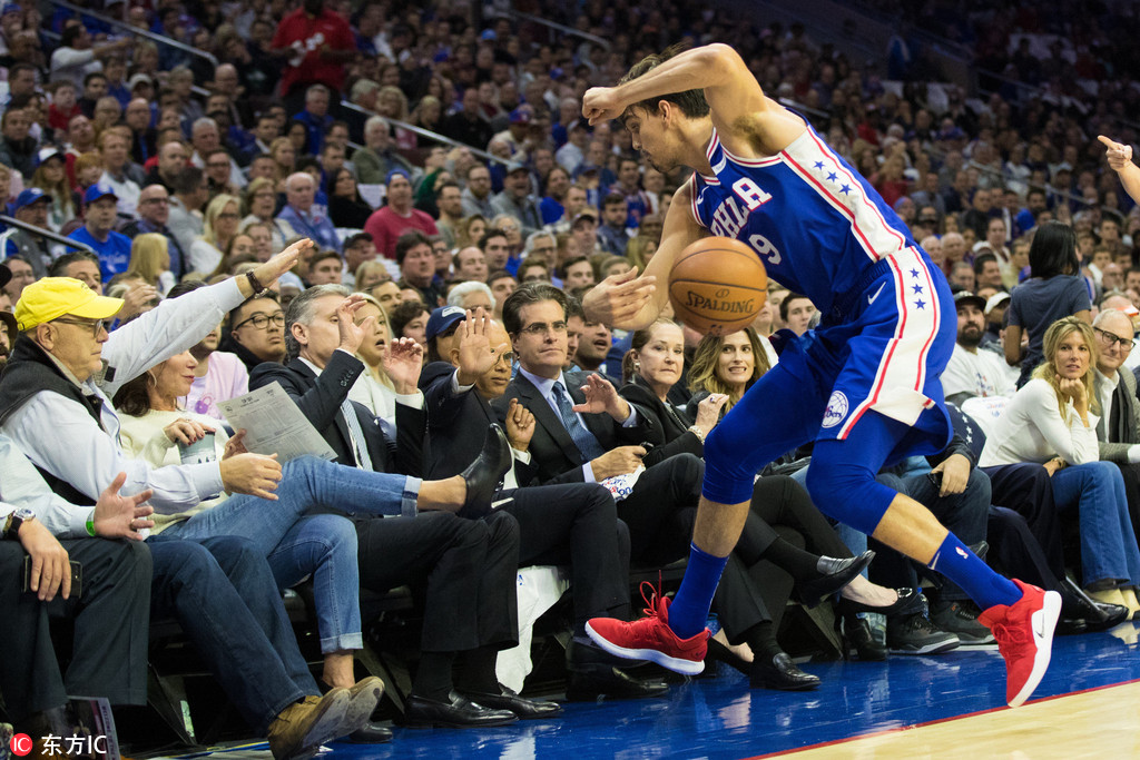 门兴格拉德巴赫训练开放日，今夜绝杀压哨引欢呼，NBA总决赛在即，赛季目标并未改变(门兴格拉德巴赫是哪个城市)