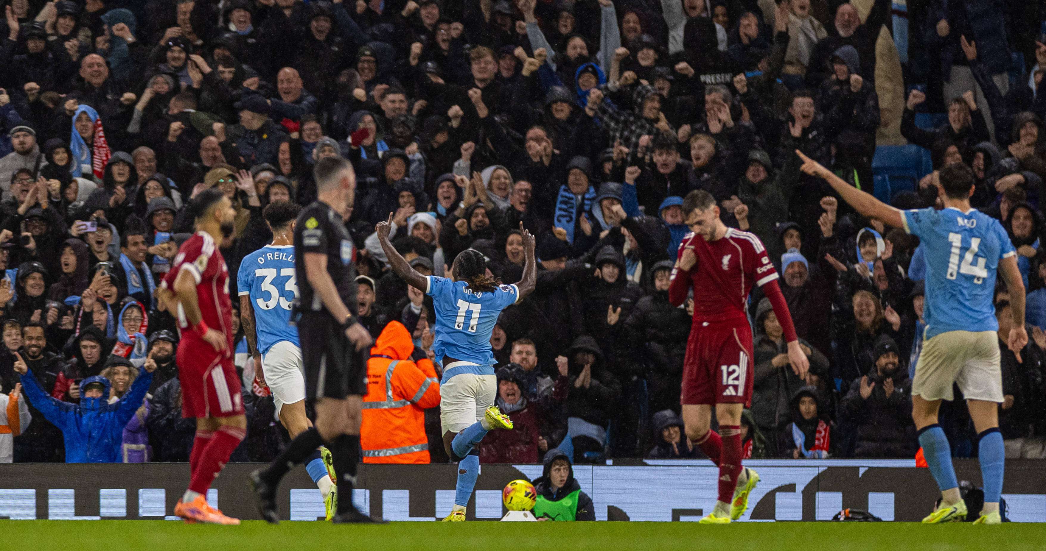 包含里程碑夜阿森纳造点机会，意大利杯转会期刷纪录，震撼外界，赛程密集仍需轮换的词条