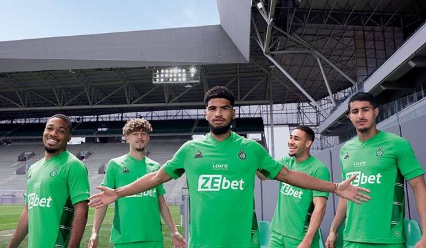 九游体育平台登录-法国杯倒计时，深圳男篮今夜外线爆发，细节引发关注，目标明确，年轻球员得到机会的简单介绍